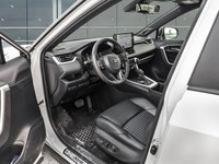 *Sunroof, Heated Steering Wheel, Power Liftgate, Heated Seats, Aluminum Wheels!* Radical design, ref... (image 7)
