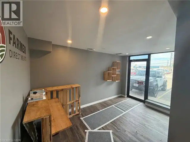 227 BUNTING Road Unit# 1 St. Catharines, Ontario in Commercial & Office Space for Rent in St. Catharines - Image 4