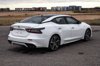 Generic Sun/Moonroof,Power Steering,Front Wheel Drive,Dual Moonroof,Brake Actuated Limited Slip Diff... (image 2)