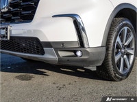 Touring AWD ... Engine: Regular Unleaded V-6 3.5 L/212 Other Equipment Rear Spoiler,Automatic Highbe... (image 9)