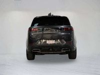 This 2024 Land Rover Range Rover Sport P550e Plug-In Hybrid Autobiography is a Canadian vehicle with... (image 5)