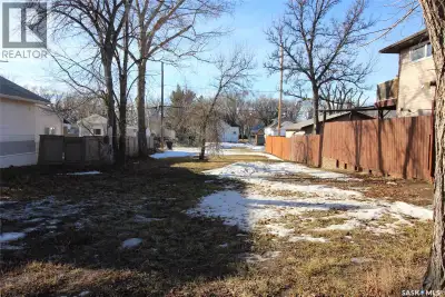 Located in a quiet, safe residential area, this 40' x 120' lot offers a lovely setting for your futu...