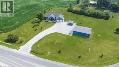 Welcome to 236 Haldimand Road 55, Nanticoke. This 3+1 bedroom, 3-bathroom home is perfectly situated...