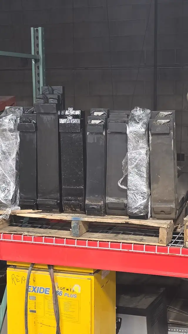  Lift Parts & Accessories On Sale in Heavy Equipment in Mississauga / Peel Region - Image 5