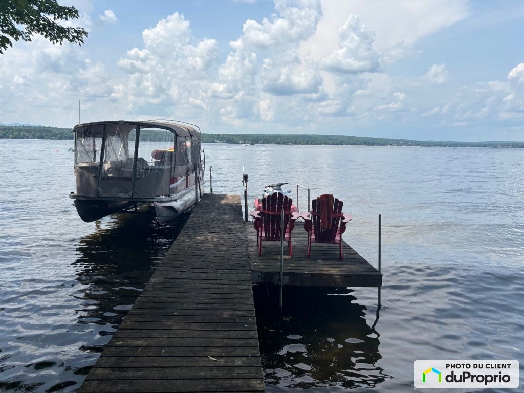 $785,000 - Bungalow for sale in Sherbrooke (Rock Forest) — photo 1