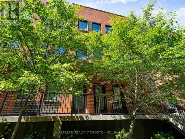 15 - 873 WILSON AVENUE Toronto (Downsview-Roding-CFB), Ontario63006663148033122
