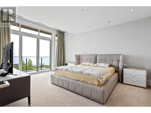 2823 CHIPPENDALE ROAD West Vancouver, British Columbia in Condos for Sale in Downtown-West End - Image 15