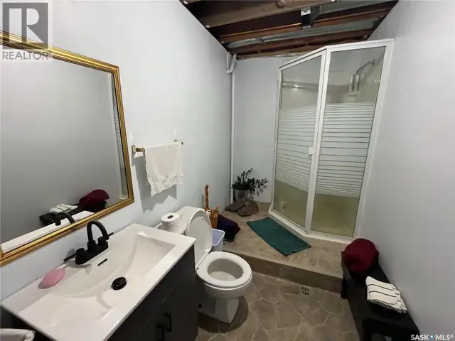 1000 Railway AVENUE W Foam Lake, Saskatchewan in Houses for Sale in Saskatoon - Image 20