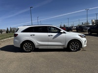 This Kia Sorento delivers a Regular Unleaded V-6 3.3 L/204 engine powering this Automatic transmissi... (image 7)