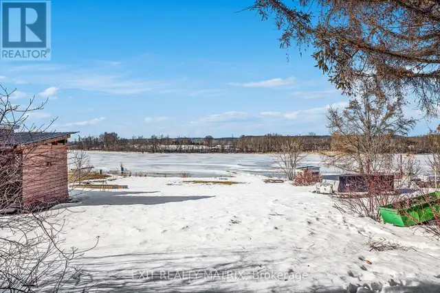 00 BAY ROAD Alfred and Plantagenet, Ontario in Land for Sale in Ottawa - Image 5