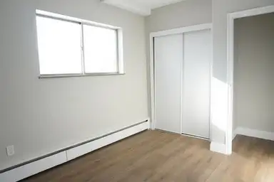 Modern Upgraded 1 Bedroom Apartment at Park Towers Guelph in Long Term Rentals in Guelph - Image 14