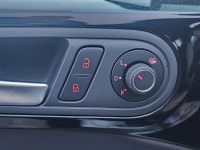 This 2018 Volkswagen BEETLE COUPE is for sale today in Stony Plain. This low mileage hatchback has j... (image 7)