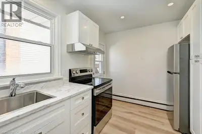Available for Immediate Lease – Bright & Updated 2-Bedroom Unit in great Central location of Kitchen...
