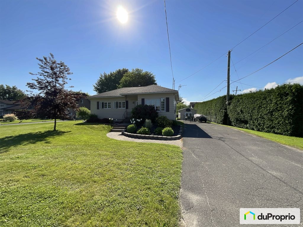 $499,000 - Bungalow for sale in Contrecoeur — photo 1