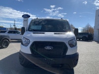 This oxford white van has an automatic transmission and is powered by a 3.5L V6 engine. To apply rig... (image 1)