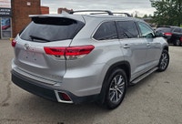???? BAD CREDIT? NO CREDIT? NEW TO CANADA? WE CAN HELP! ???? ???? 2017 Toyota Highlander XLE AWD 7 P... (image 6)