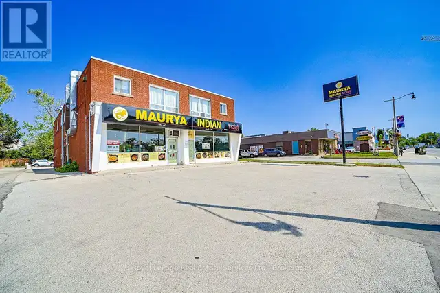 2307 - 2309 LAKESHORE ROAD W Oakville (BR Bronte), Ontario in Commercial & Office Space for Sale in Oakville / Halton Region - Image 31