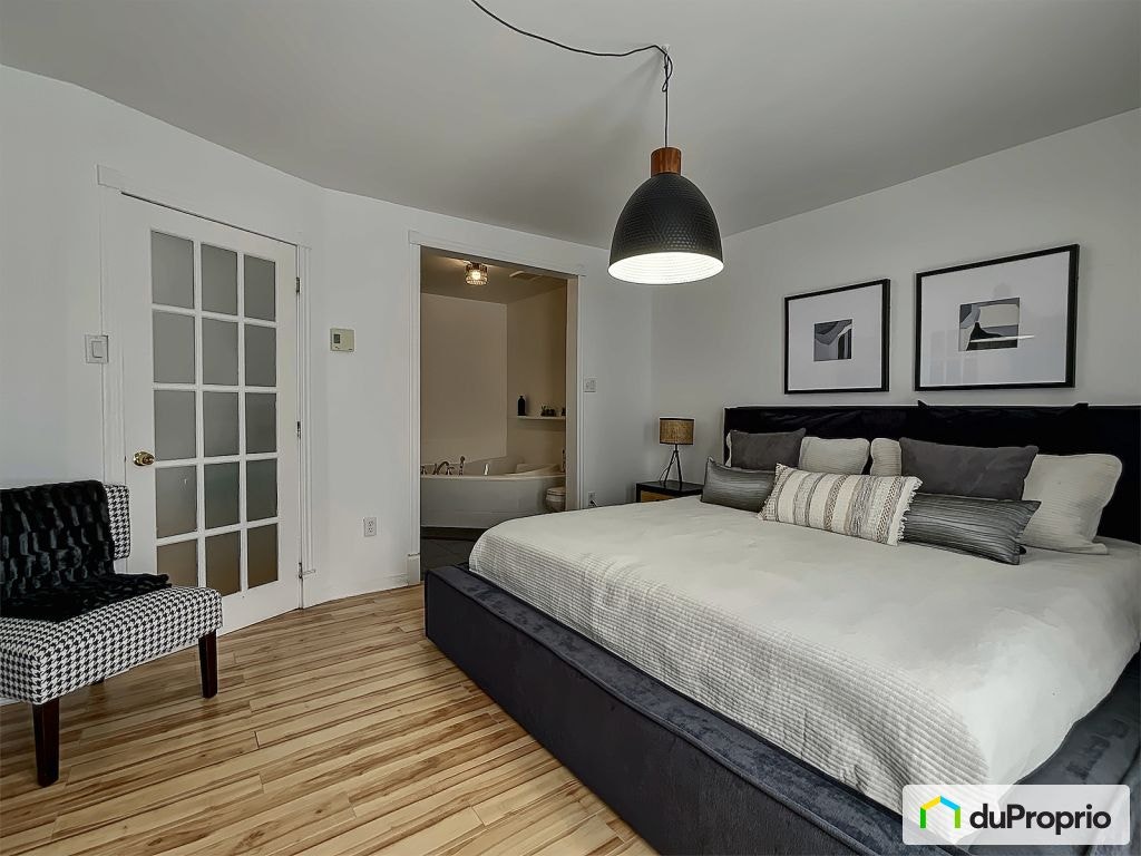 $389,000 - Semi-detached for sale in Jonquière (Jonquière) — photo 2