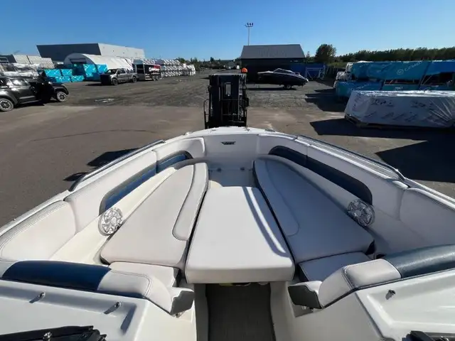 2019 DIVERS/AUTRES CHAPARRAL VRX2430 in Powerboats & Motorboats in Lac-Saint-Jean - Image 10