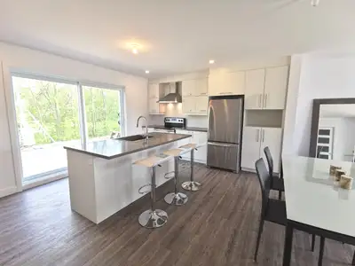 MAISONS EN RANGÉE - VUE - L'ANGE-GARDIEN QC, View more