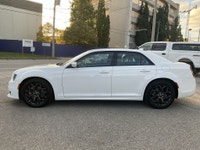 Vehicle Highlights: - Remote start - AWD - Well optioned This beautiful Chrysler 300 L AWD has just... (image 3)