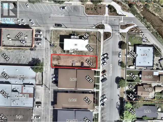 313 Van Horne Street Penticton, British Columbia in Land for Sale in Penticton - Image 2