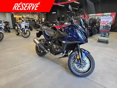 Bienvenue chez Adrenaline Sports Lévis ! 2025 HONDA NT1100 ABS HONDA NT1100 ABS 2025 Avec le cœur et...
