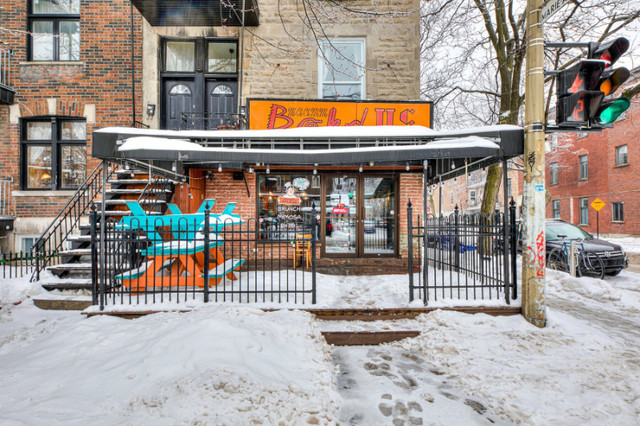 Turn-key restaurant for sale! dans Espaces commerciaux et bureaux à vendre  à Ville de Montréal - Image 2