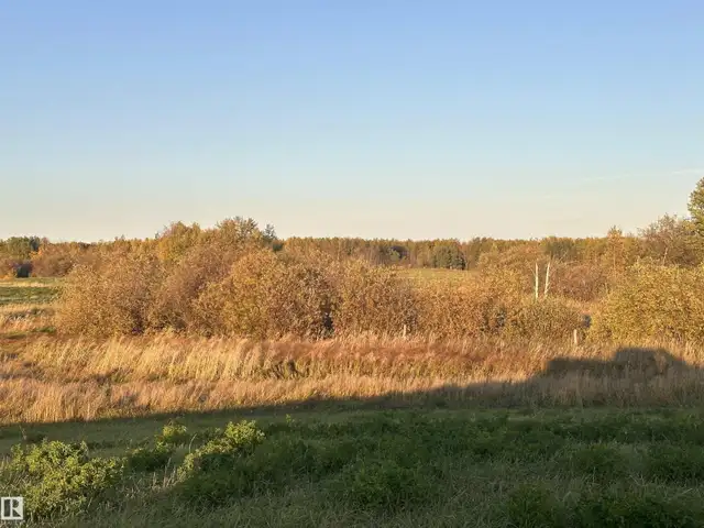 Range Road 225 @ township 612 Rural Thorhild County, Alberta in Land for Sale in Edmonton - Image 38