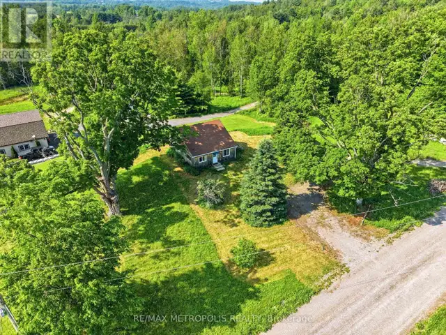 532 MITCHELL ROAD Cramahe, Ontario in Houses for Sale in Trenton - Image 31