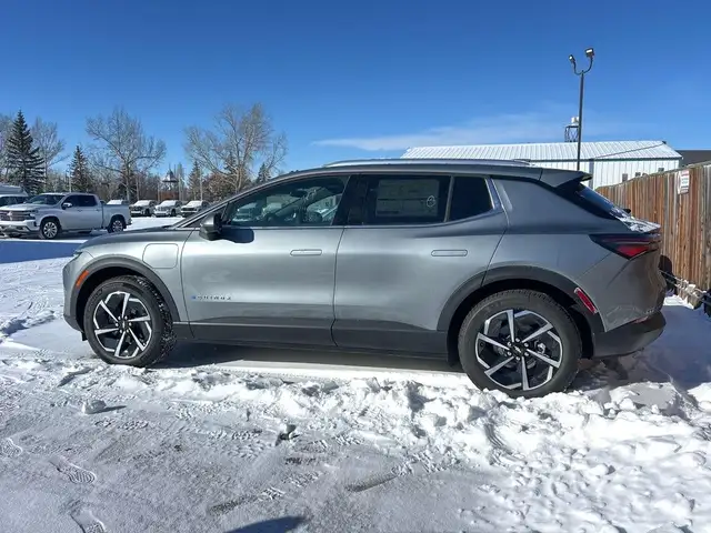 2026 Chevrolet Equinox EV LT in Cars & Trucks in Calgary - Image 5