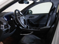 This beautiful 2020 Jaguar F-PACE SVR AWD is a Canadian vehicle with a clean CARFAX report. Designed... (image 9)