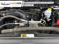 Presenting the stunning 2023 Ram 1500 Classic SLT 4x4 Crew Cab in an elegant White finish, paired wi... (image 5)