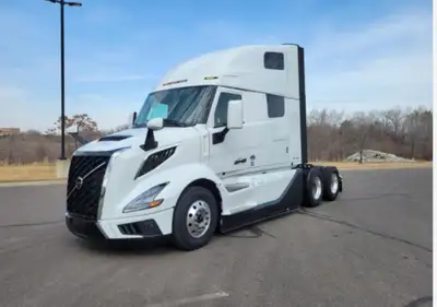 AZ DRIVERS // TEAM RUNS, View more