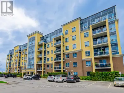 Located in the sought after Costigan plaza, 2 bedroom plus den condo unit has everything you need. T...