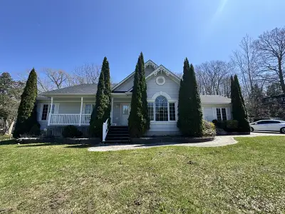 Available Now $2800 + Utilities Enjoy a relaxed small town living in Waubashenein this spacious 3-be...