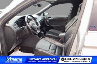 FINANCING AVAILABLE Vehicle has Minor Hail Damage 2019 Volkswagen Tiguan Highline 4Motion * Hail Sal... (image 9)