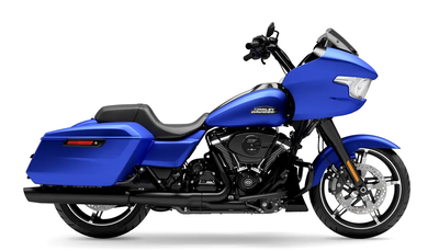 With a liquid-cooled Milwaukee-Eight 117 motor, selectable ride modes, ride-tuned suspension and the...