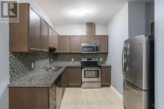 105 - 384 ROGERS STREET Peterborough (Ashburnham Ward 4), Ontari in Long Term Rentals in Peterborough - Image 3