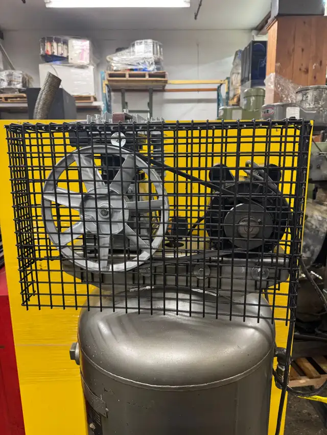 Campbell Hausfeld 5HP Air Compressor – 60 Gal. 230V, 1Ph. in Power Tools in City of Toronto - Image 7