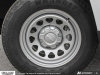 ... Engine: 4 Cylinder Engine 2.7L L/100Km City: 13.6 L/100Km Hwy: 10.7 Safety Equipment StabiliTrak... (image 7)