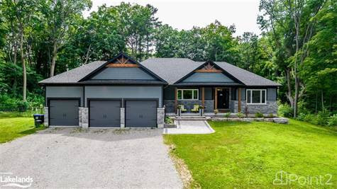 Homes for Sale in Tay, Ontario $1,695,500 in Houses for Sale in Barrie - Image 2