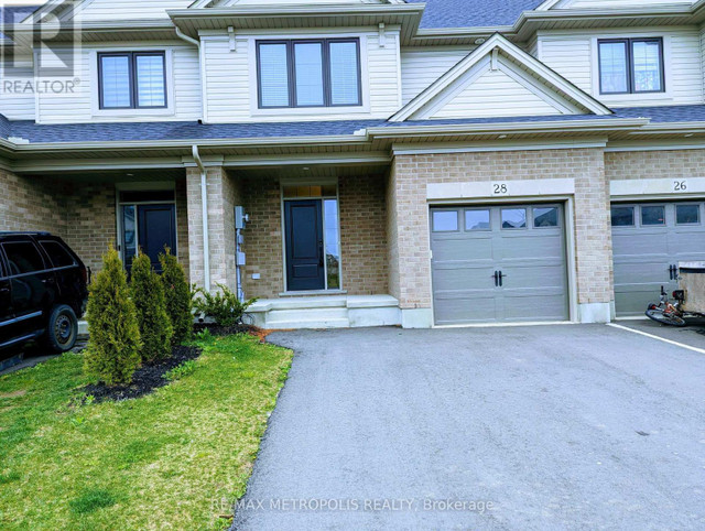 28 KEBA CRESCENT Tillsonburg, Ontario in Houses for Sale in Norfolk County