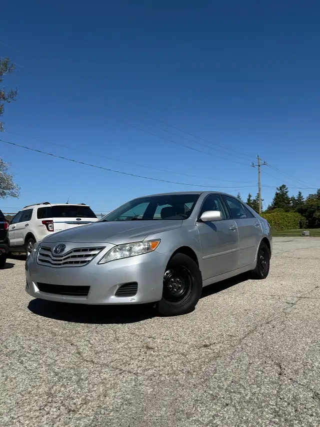 2010 Toyota Camry 4dr Sdn I4 Auto LE-VERY RELIABLE-GREAT ON GAS-