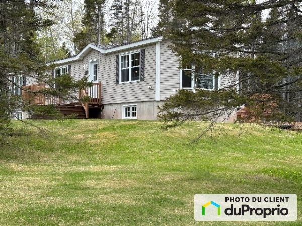 $325,000 - Bungalow for sale in Ste-Therese-De-Gaspe — photo 3