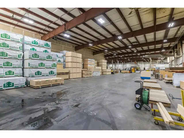 31281 WHEEL AVENUE Abbotsford, British Columbia in Commercial & Office Space for Rent in Abbotsford - Image 28