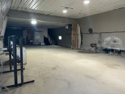 For Rent: 2000 sq ft Industrial Shop Space, View more