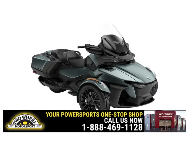 2026 Can-Am Spyder RT RT SE6 PEARL WHITE OR MINERAL BLUE in Street, Cruisers & Choppers in Guelph - Image 2