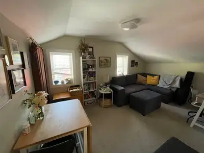 Sweet apartment for one person rent near Freeport Bridge