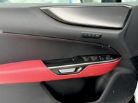 Crowfoot Hyundai, AMVIC Licensed Dealer Mileage: 10,200 km Accident History: No accidents Elevate yo... (image 6)